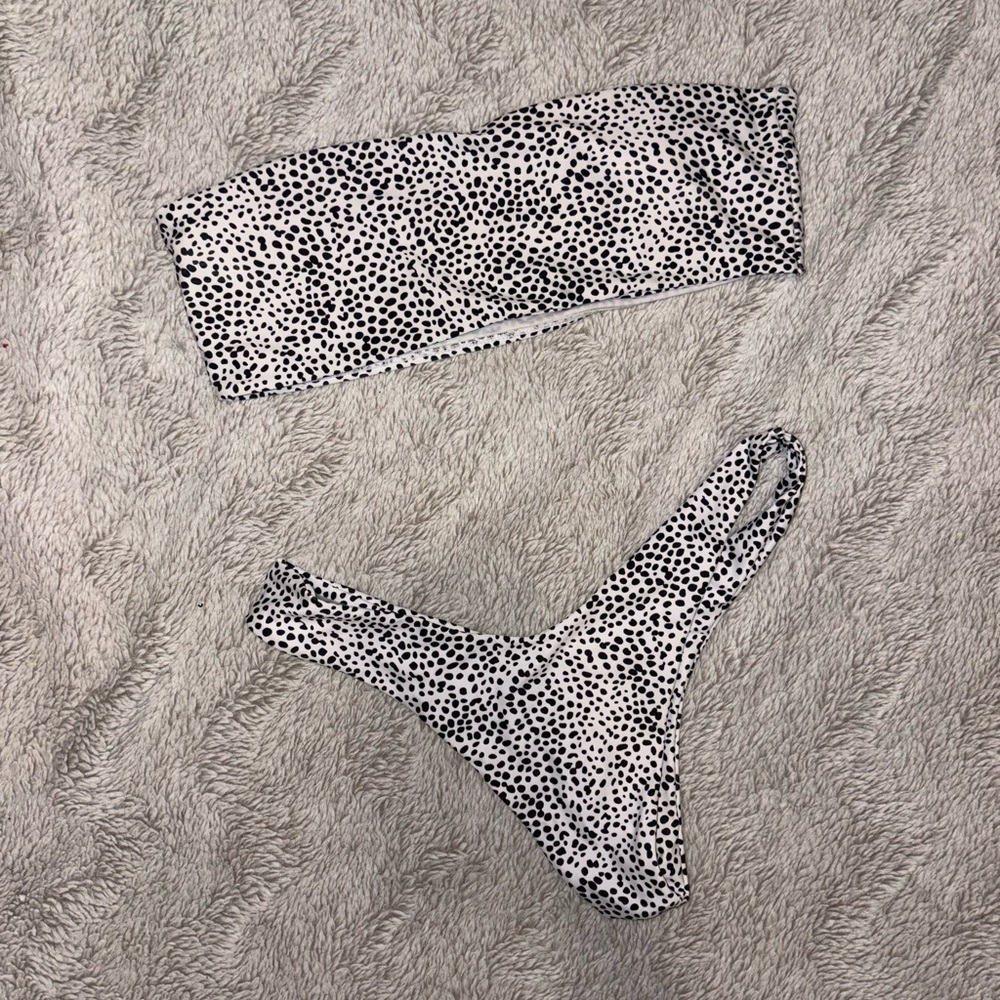 Zaful Black & White Spotted Bandeau Bikini